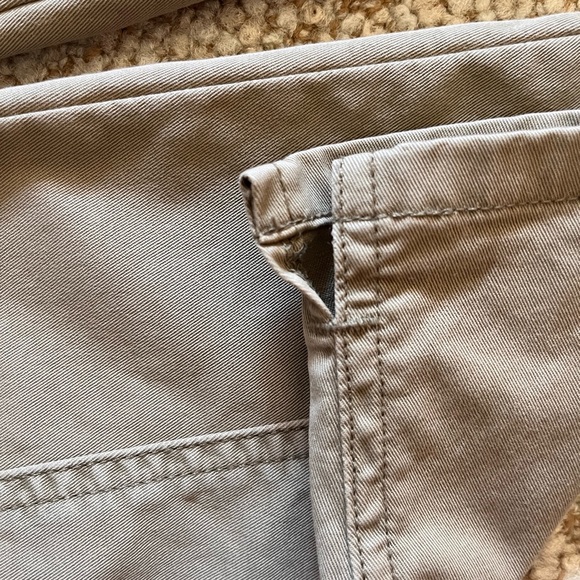 Garnet Hill Organic Cotton Chino Utility Ankle | Size 2 - Picture 5 of 7